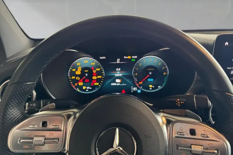 Mercedes-Benz GLC 300 din 2021 cu 39.595 km - oferta MER137363 - foto 11