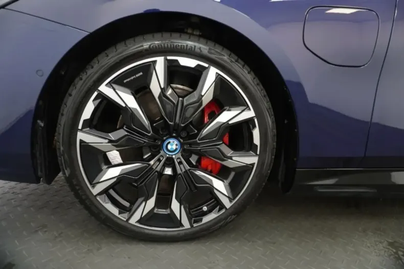 BMW 550 din 2024 cu 60.100 km - oferta BMW137366 - foto 14