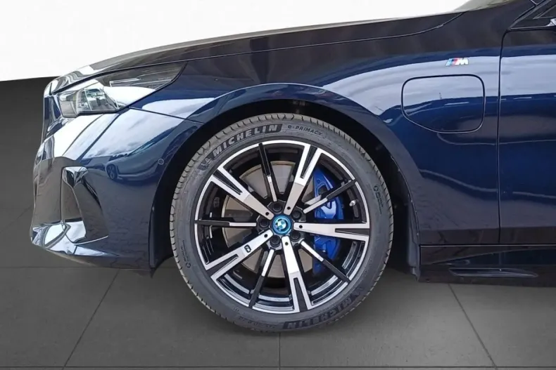 BMW 550 din 2024 cu 31.134 km - oferta BMW137372 - foto 14