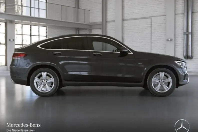 Mercedes-Benz GLC 300 din 2021 cu 47.259 km - oferta MER137373 - foto 17