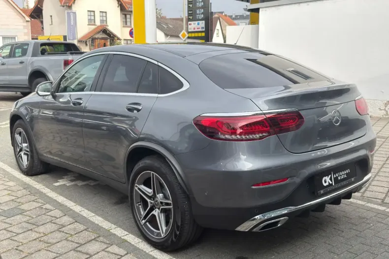 Mercedes-Benz GLC 300 din 2022 cu 61.945 km - oferta MER137374 - foto 23
