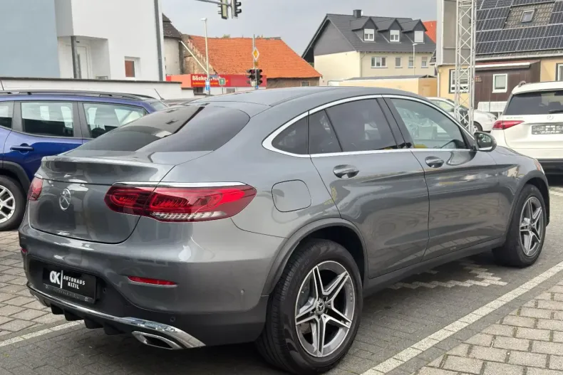 Mercedes-Benz GLC 300 din 2022 cu 61.945 km - oferta MER137374 - foto 24