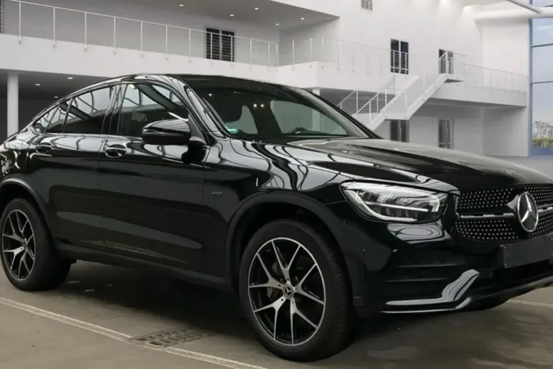 Mercedes-Benz GLC 300 din 2021 cu 79.300 km - oferta MER137375 - foto 2