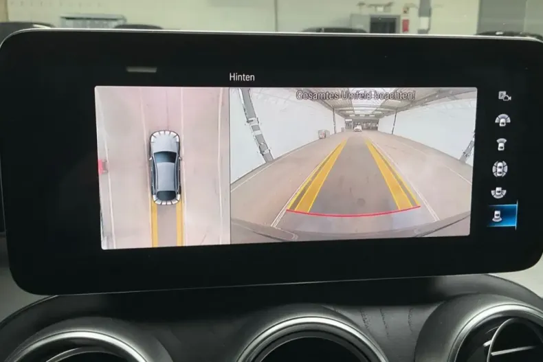 Mercedes-Benz GLC 300 din 2021 cu 79.300 km - oferta MER137375 - foto 9