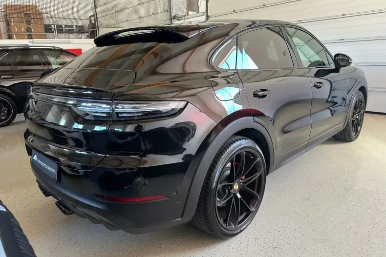 Porsche Cayenne din 2022 cu 73.500 km - oferta POR137378 - foto 3