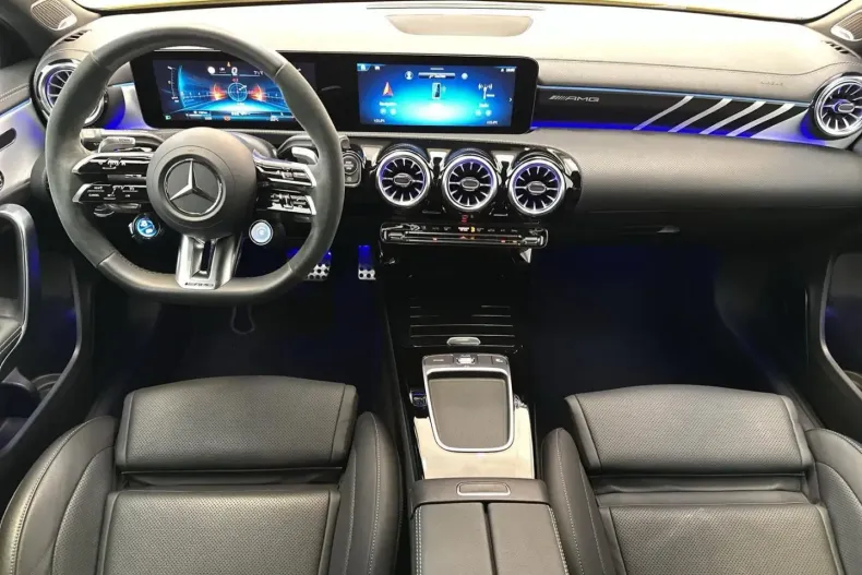 Mercedes-Benz A 45 AMG din 2023 cu 33.689 km - oferta MER137382 - foto 8