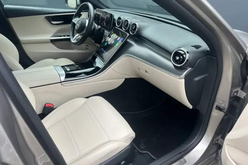 Mercedes-Benz C 200 din 2023 cu 45.830 km - oferta MER137390 - foto 17