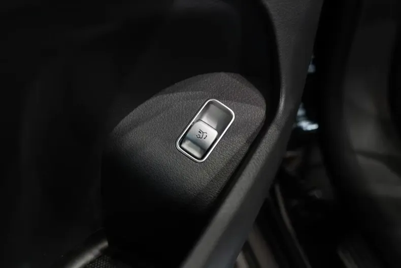 Mercedes-Benz GLE 350 din 2021 cu 93.750 km - oferta MER137393 - foto 12