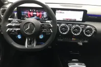 Mercedes-Benz A 45 AMG din 2023 cu 3.100 km - oferta MER137399 - foto 12