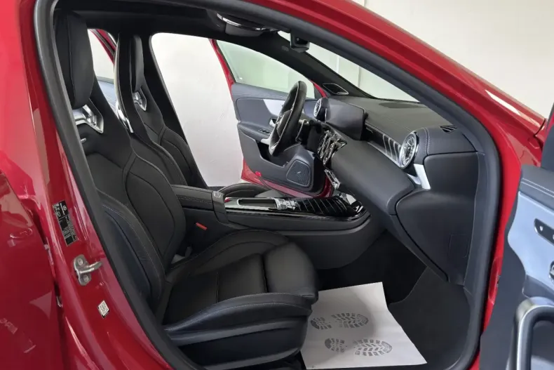 Mercedes-Benz A 45 AMG din 2023 cu 19.932 km - oferta MER137400 - foto 9