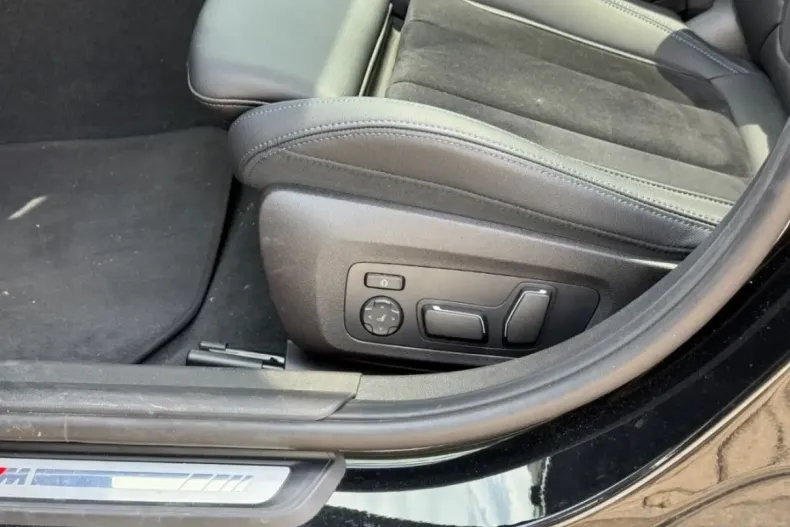 BMW 320 din 2024 cu 24.671 km - oferta BMW137401 - foto 11