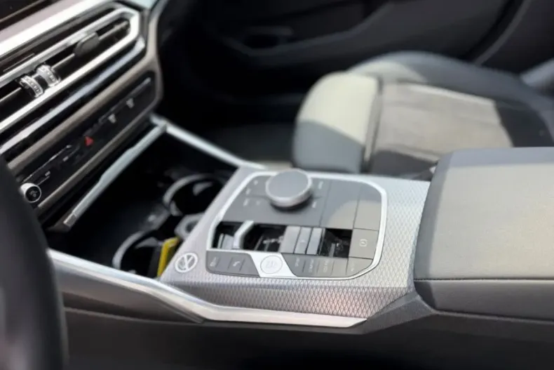 BMW 320 din 2024 cu 24.671 km - oferta BMW137401 - foto 14