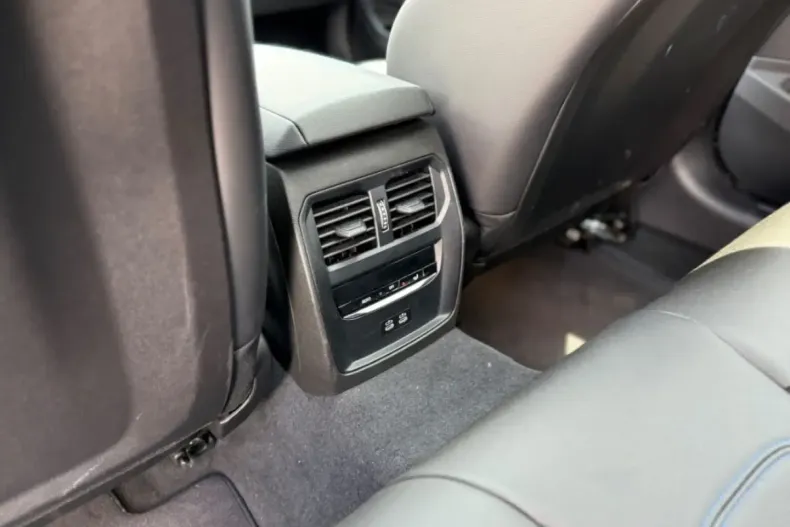 BMW 320 din 2024 cu 24.671 km - oferta BMW137401 - foto 15