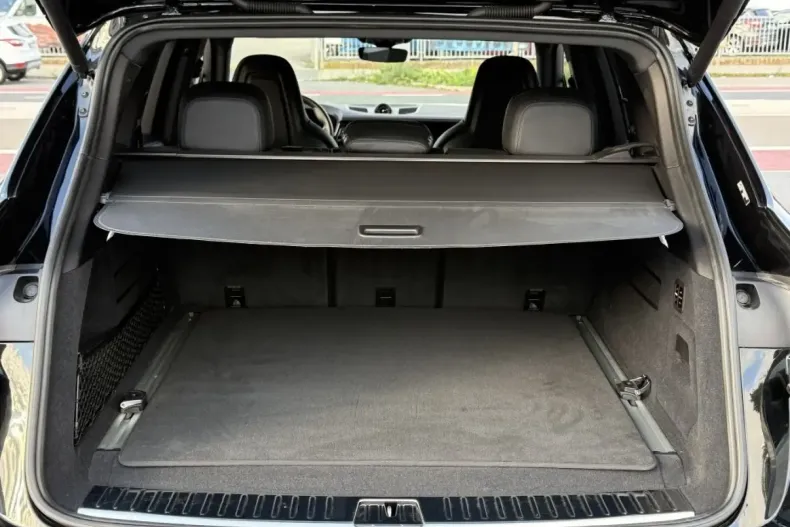 Porsche Cayenne din 2024 cu 24.854 km - oferta POR137408 - foto 23