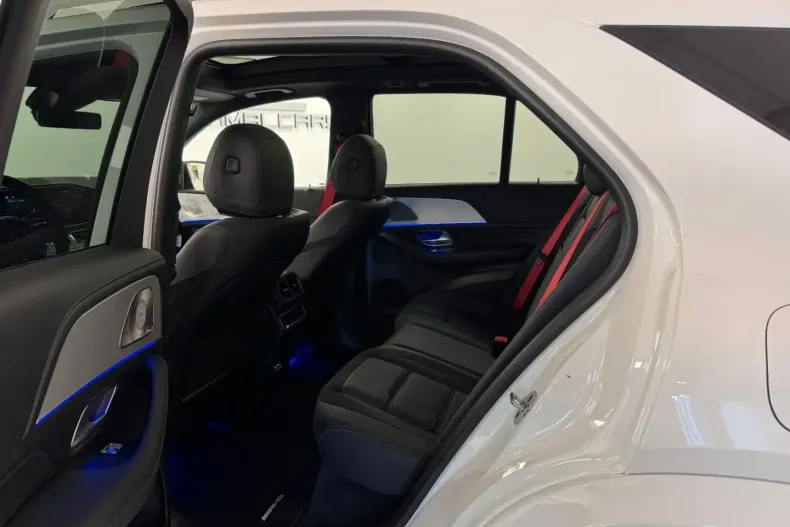 Mercedes-Benz GLE 53 AMG din 2025 cu 9.811 km - oferta MER137413 - foto 15