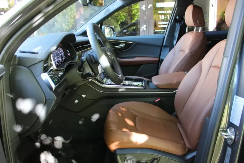 Audi Q7 din 2024 cu 28.000 km - oferta AUD137431 - foto 12