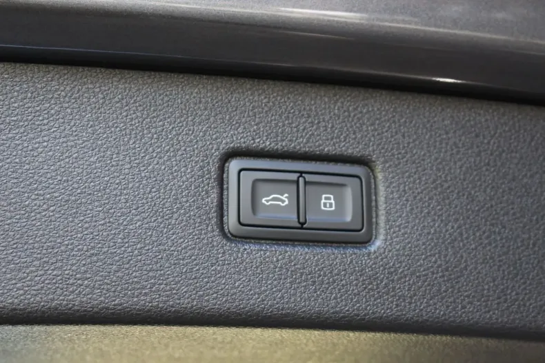 Audi Q7 din 2024 cu 28.000 km - oferta AUD137431 - foto 25