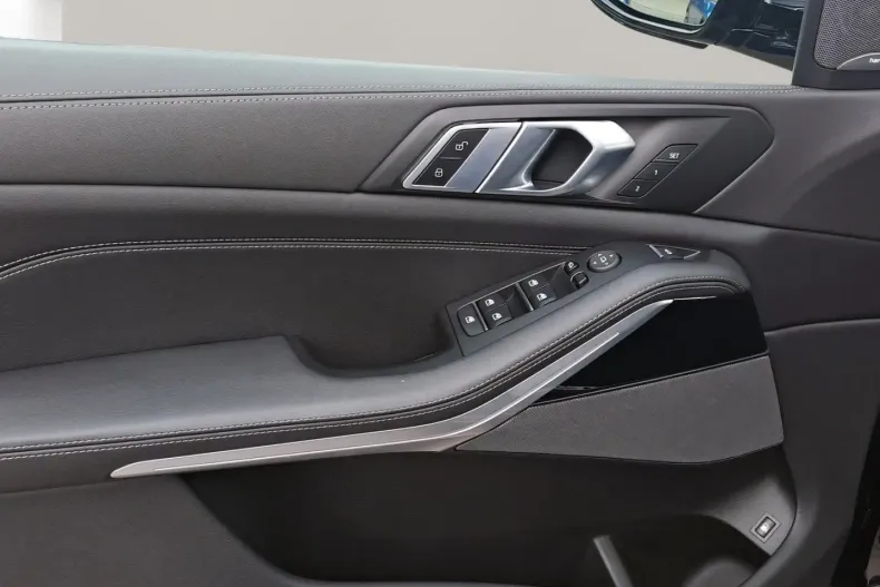 BMW X5 din 2023 cu 37.847 km - oferta BMW137446 - foto 14