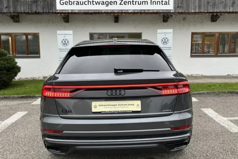 Audi Q8 din 2022 cu 48.600 km - oferta AUD137453 - foto 3