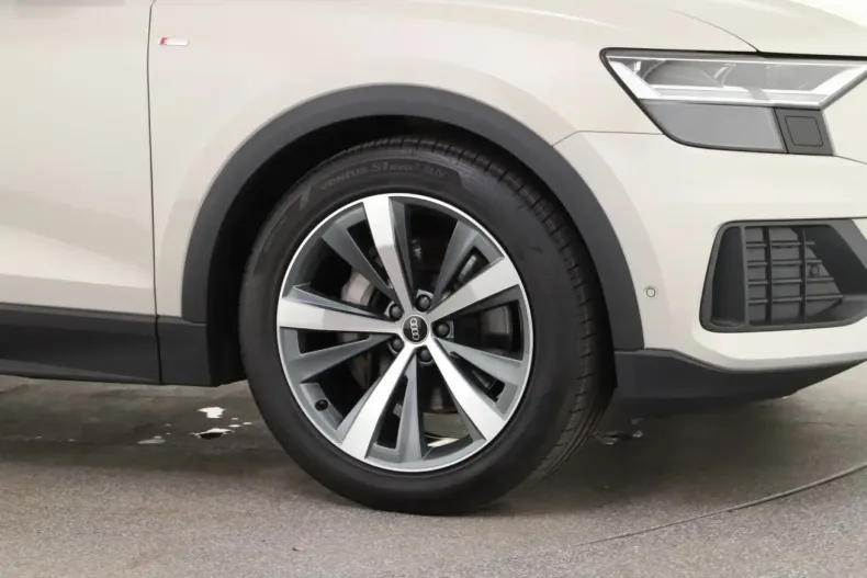 Audi Q8 din 2022 cu 56.450 km - oferta AUD137454 - foto 2