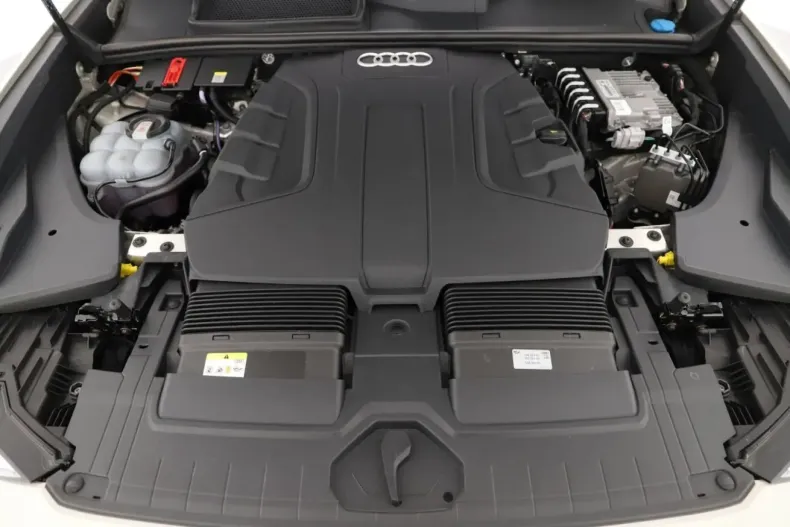 Audi Q8 din 2022 cu 56.450 km - oferta AUD137454 - foto 15