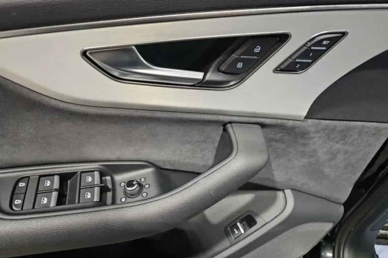 Audi Q7 din 2025 cu 19.932 km - oferta AUD137460 - foto 22