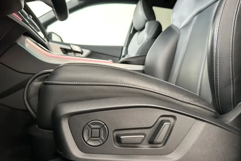 Audi Q8 din 2022 cu 71.941 km - oferta AUD137464 - foto 6