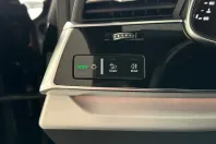 Audi Q8 din 2022 cu 71.941 km - oferta AUD137464 - foto 10