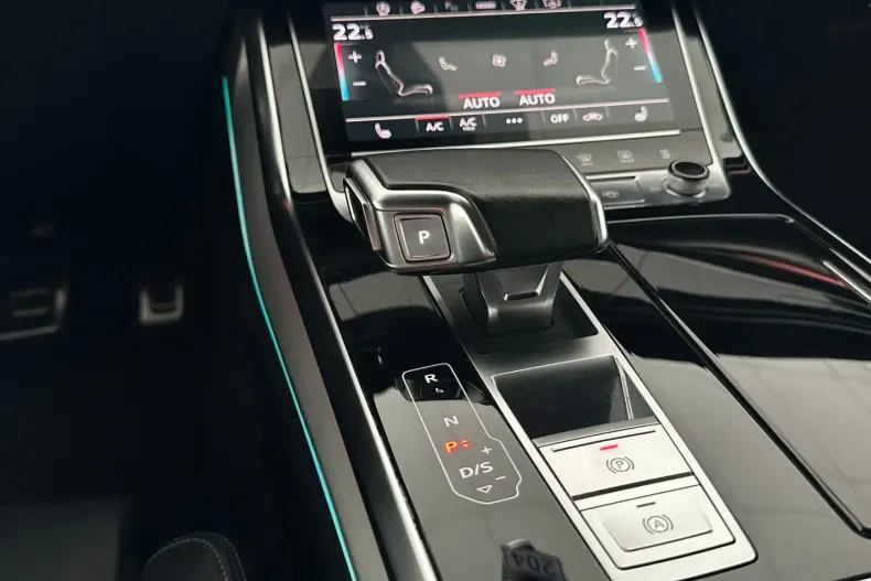 Audi Q8 din 2022 cu 71.941 km - oferta AUD137464 - foto 14