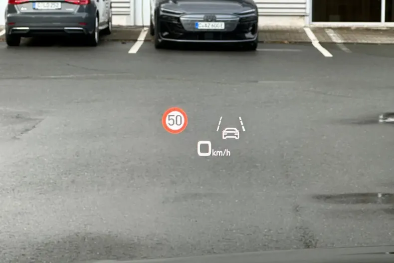 Audi Q8 din 2022 cu 71.941 km - oferta AUD137464 - foto 18