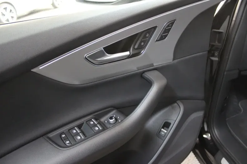 Audi Q7 din 2022 cu 43.237 km - oferta AUD137477 - foto 13