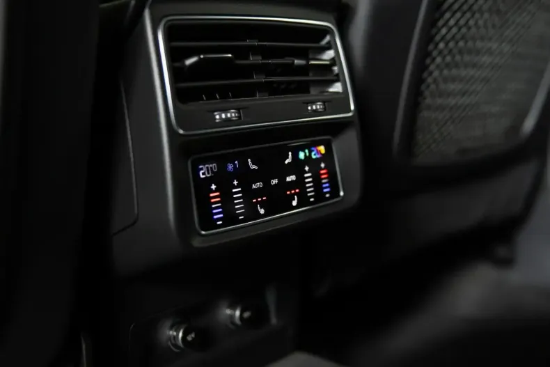 Audi Q7 din 2022 cu 74.311 km - oferta AUD137478 - foto 19