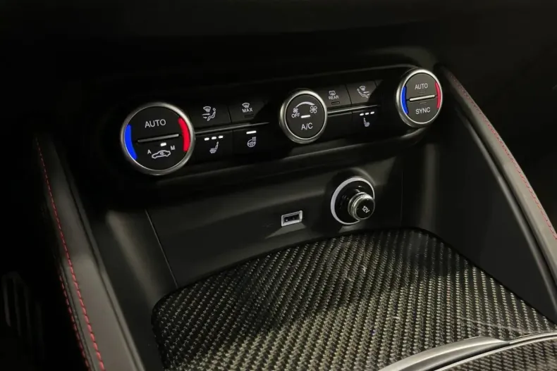 Alfa Romeo Stelvio din 2021 cu 69.080 km - oferta ALF137480 - foto 22