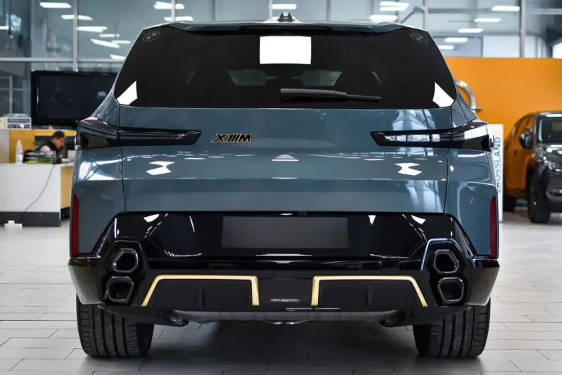 BMW XM din 2023 cu 20.500 km - oferta BMW137484 - foto 2