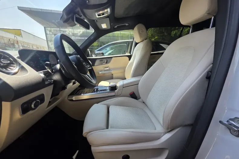 Mercedes-Benz GLB 250 din 2021 cu 76.064 km - oferta MER137488 - foto 4