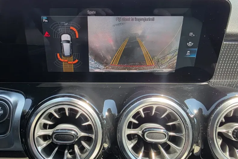 Mercedes-Benz GLB 250 din 2021 cu 76.064 km - oferta MER137488 - foto 26