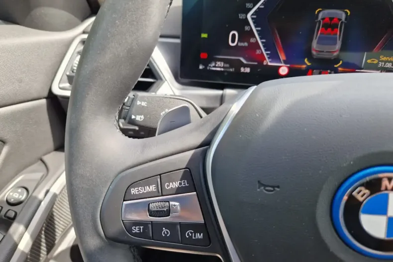 BMW 320 din 2024 cu 41 km - oferta BMW137490 - foto 13