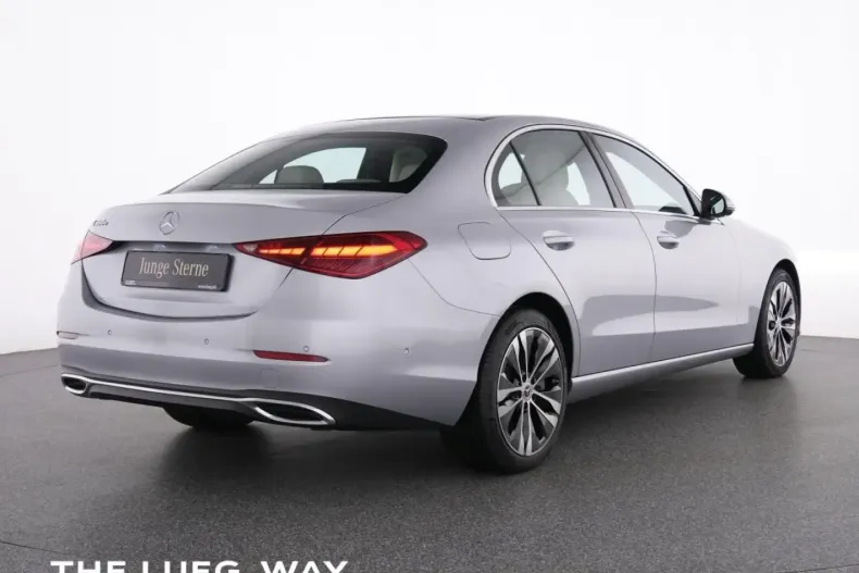 Mercedes-Benz C 300 din 2022 cu 11.834 km - oferta MER137493 - foto 2