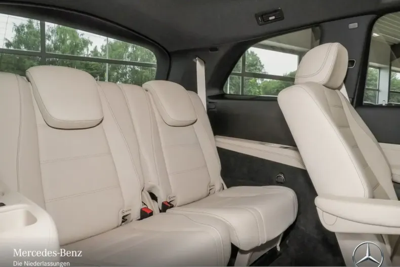 Mercedes-Benz GLS 400 din 2022 cu 38.407 km - oferta MER137500 - foto 10