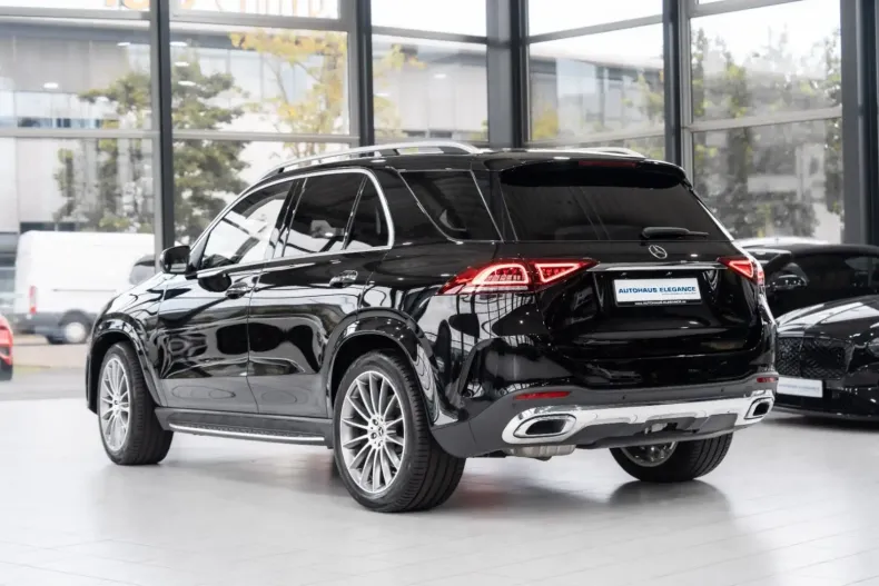 Mercedes-Benz GLE 400 din 2020 cu 76.818 km - oferta MER137501 - foto 3