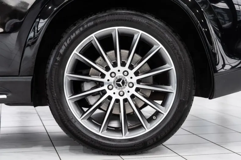 Mercedes-Benz GLE 400 din 2020 cu 76.818 km - oferta MER137501 - foto 14