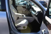 Mercedes-Benz GLB 220 din 2022 cu 59.850 km - oferta MER137502 - foto 5