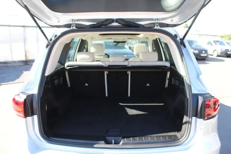 Mercedes-Benz GLB 220 din 2022 cu 59.850 km - oferta MER137502 - foto 12