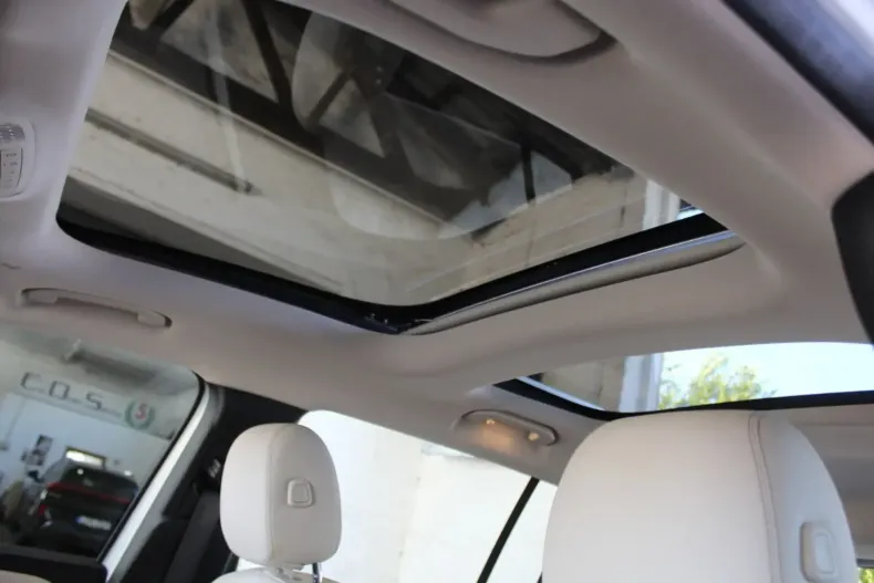 Mercedes-Benz GLB 220 din 2022 cu 59.850 km - oferta MER137502 - foto 14