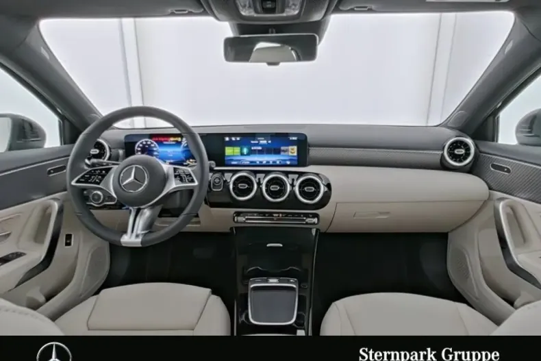 Mercedes-Benz A 250 din 2024 cu 6.500 km - oferta MER137504 - foto 6