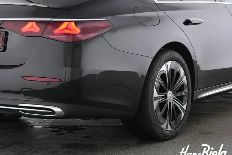 Mercedes-Benz E 300 din 2024 cu 6.001 km - oferta MER137506 - foto 4