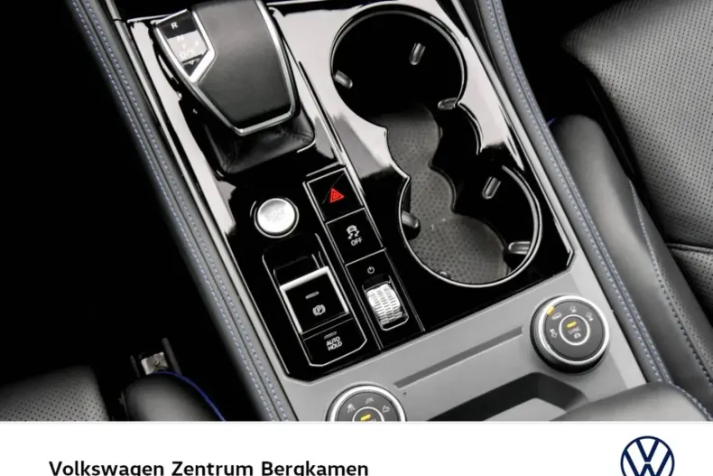 Volkswagen Touareg din 2024 cu 30.209 km - oferta VOL137520 - foto 12