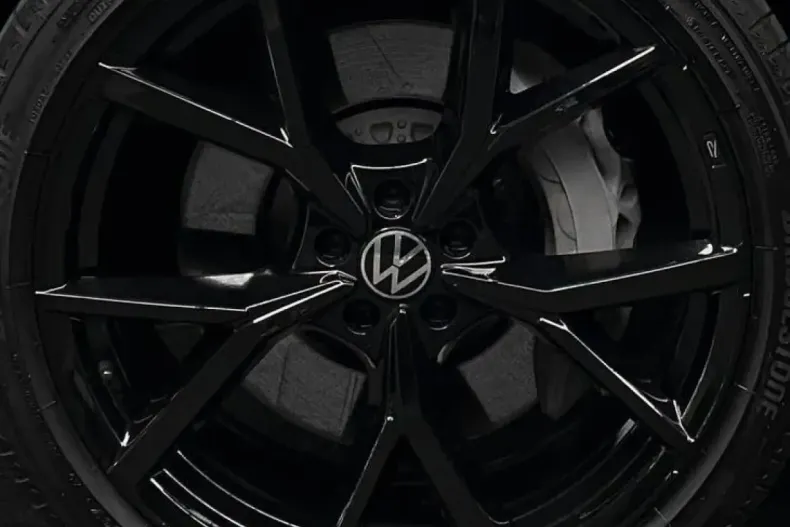 Volkswagen Touareg din 2023 cu 44.000 km - oferta VOL137521 - foto 14