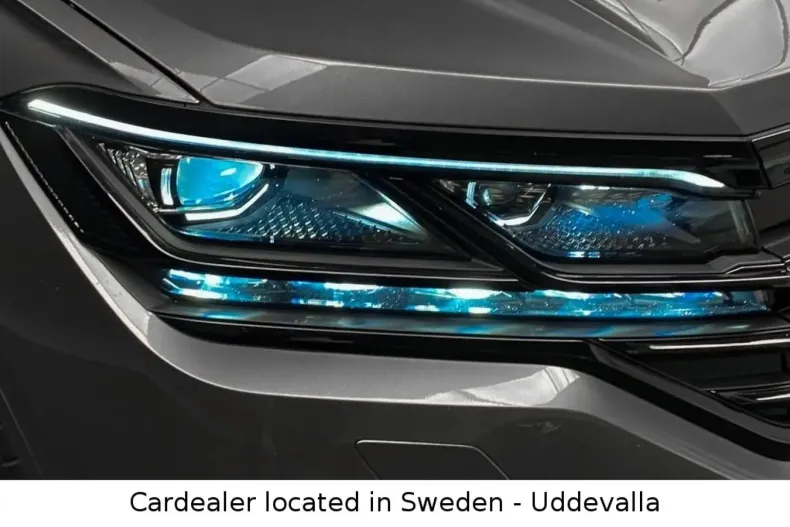 Volkswagen Touareg din 2023 cu 44.000 km - oferta VOL137521 - foto 16