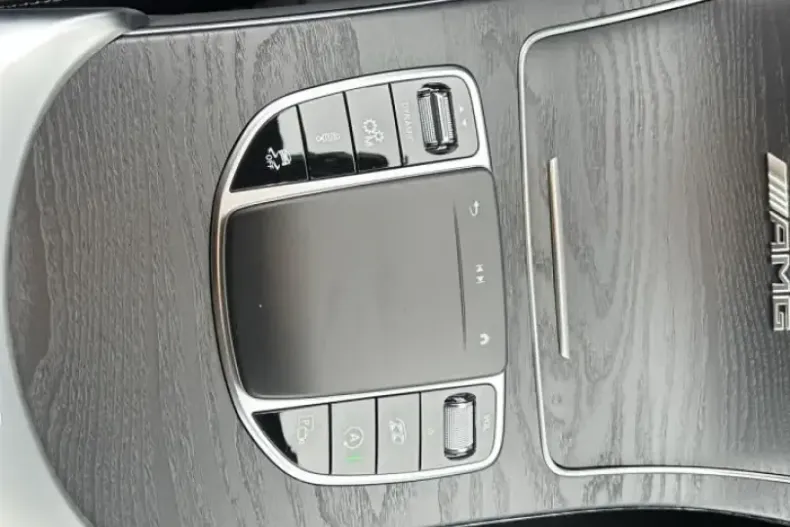 Mercedes-Benz GLC 63 AMG din 2022 cu 33.200 km - oferta MER137525 - foto 17